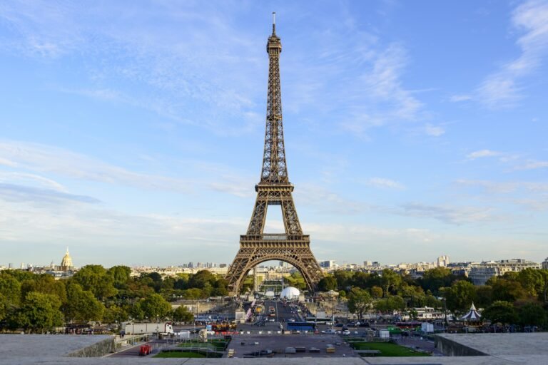eiffel-tower